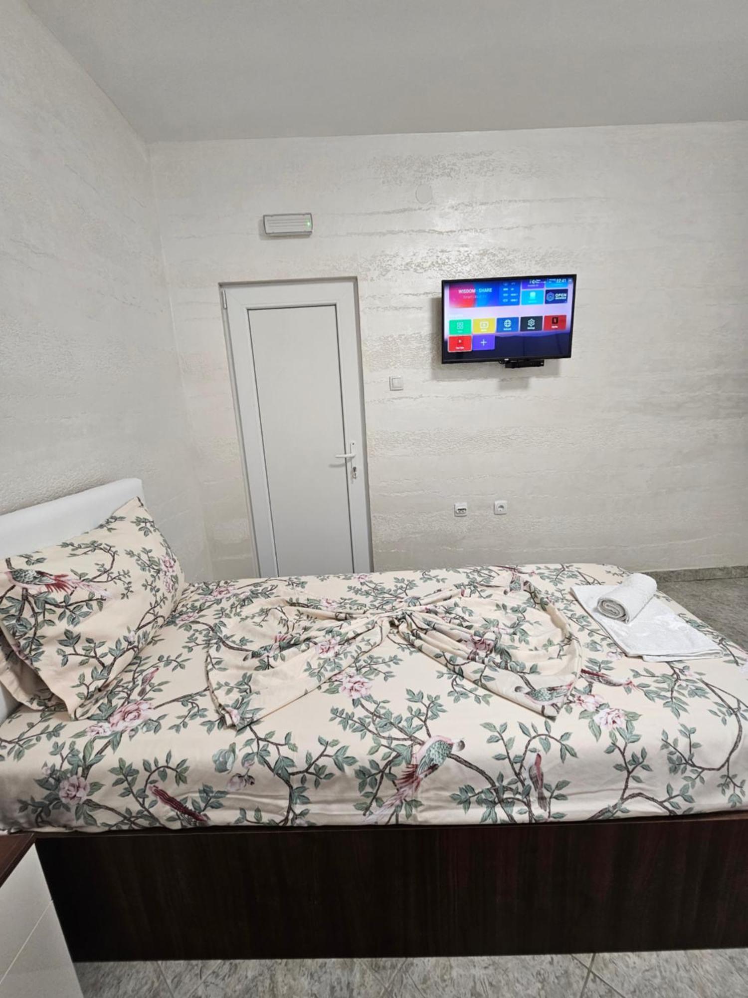 Apartmani Vila Ebra Utjeha Εξωτερικό φωτογραφία