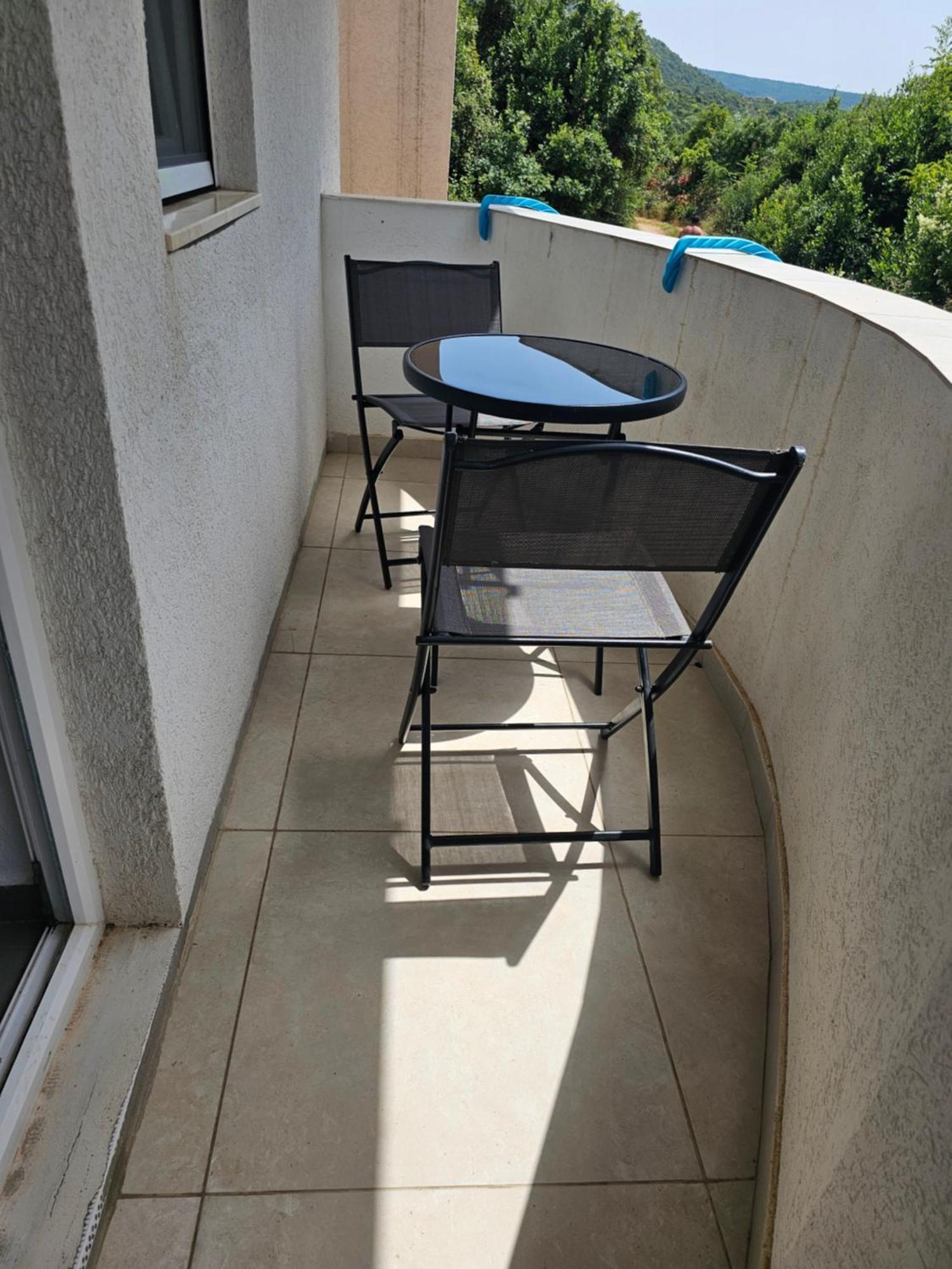 Apartmani Vila Ebra Utjeha Εξωτερικό φωτογραφία