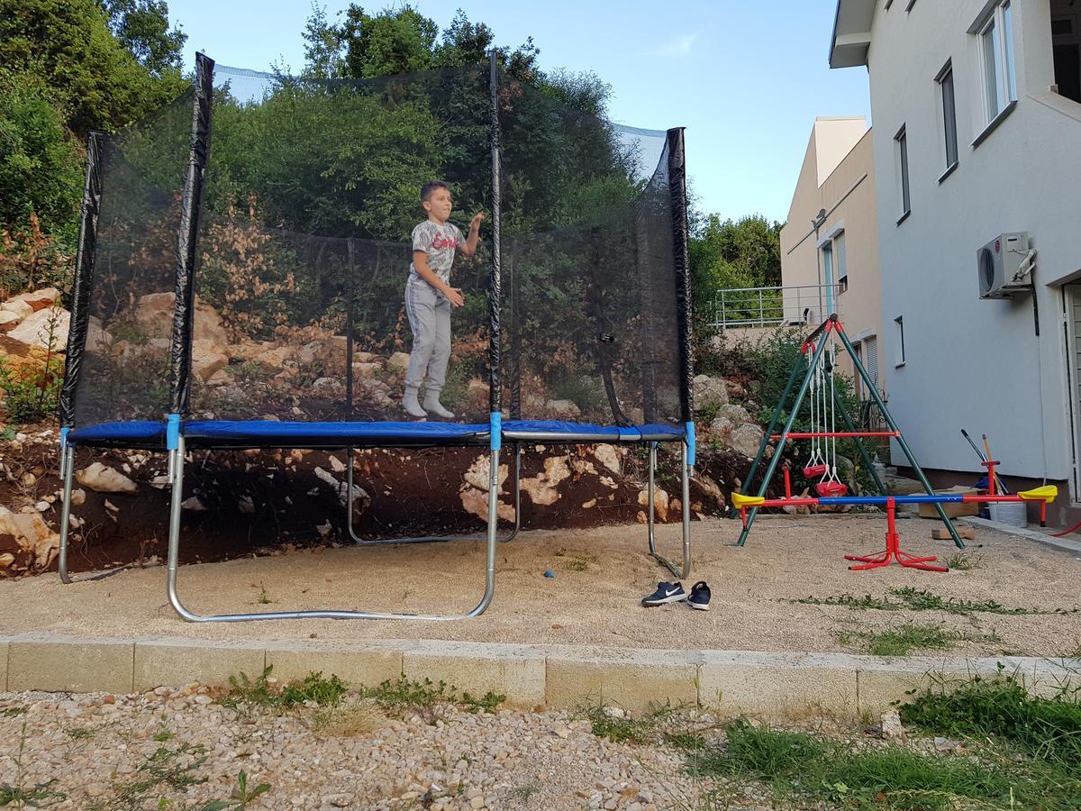 Apartmani Vila Ebra Utjeha Εξωτερικό φωτογραφία