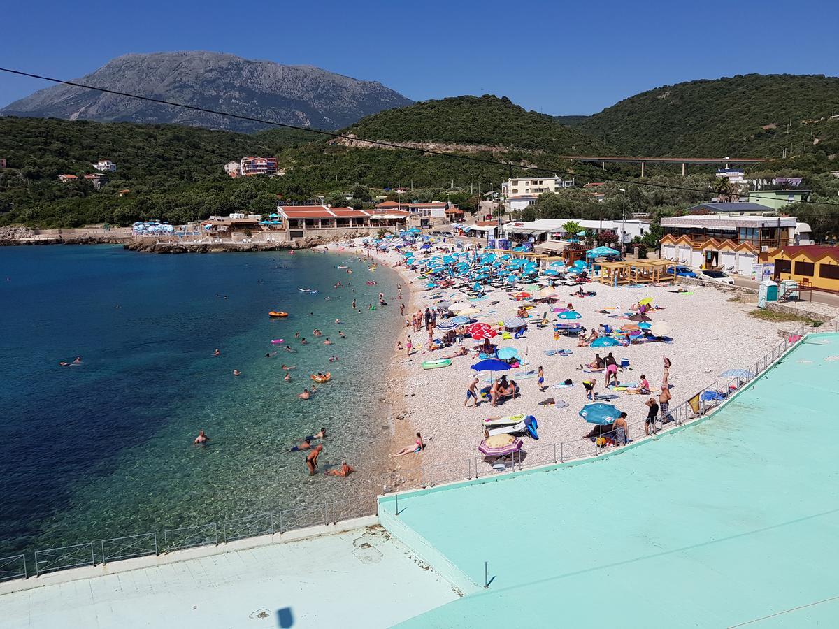 Apartmani Vila Ebra Utjeha Εξωτερικό φωτογραφία